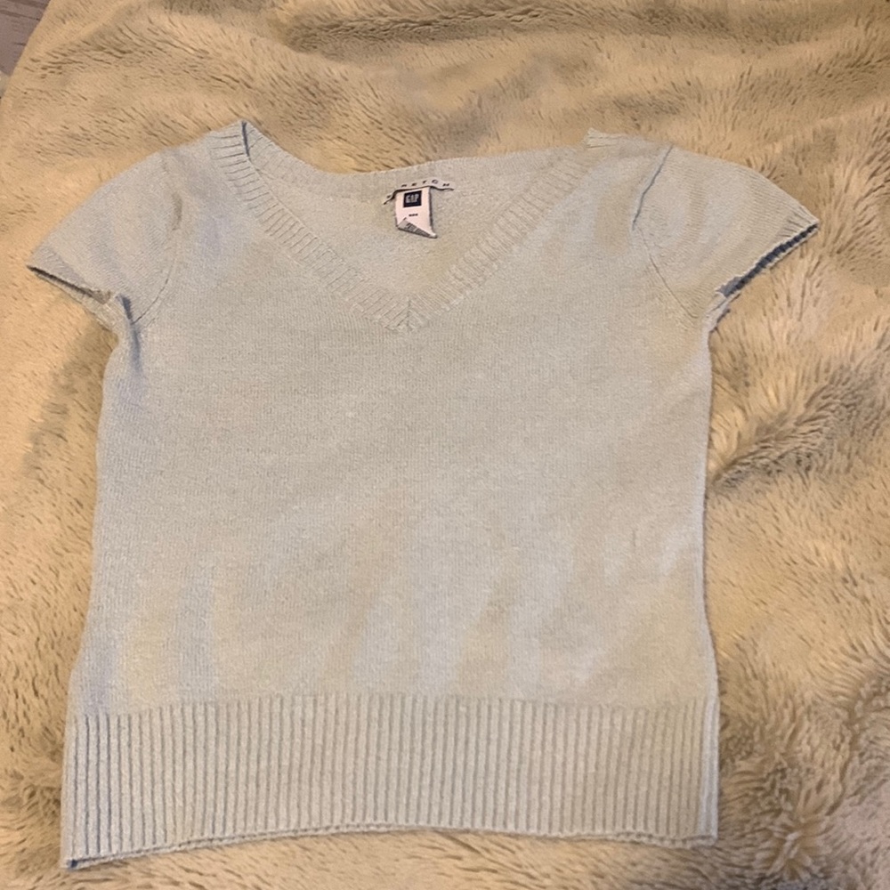 Baby blue/gray gap sweater top